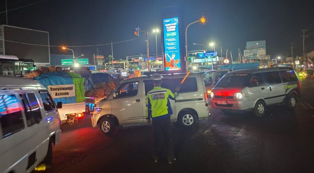 Urai Antrean Panjang Ketapang - Gilimanuk, ASDP Kerahkan 3 Kapal Perbantuan