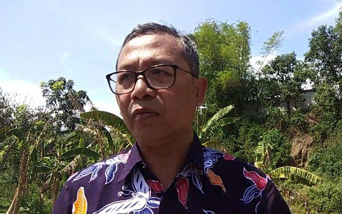 Puskesmas Jatirejo Tampik Buang Limbah Medis di Bantaran Sungai Dinoyo