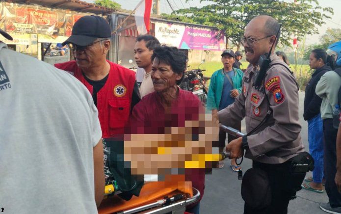 Lansia Kepuhanyar Meninggal Tertabrak Motor di Mojokerto