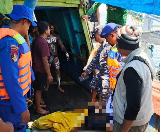 Kapal Penangkap Ikan Meledak di Samudera Hindia, Satu ABK Meninggal Dunia