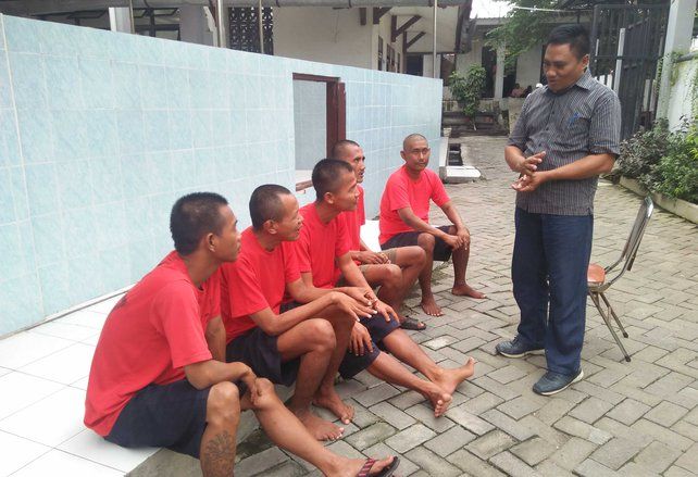 Melebihi Kapasitas, ODGJ di Liponsos Keputih Dipindah ke Balai Lain