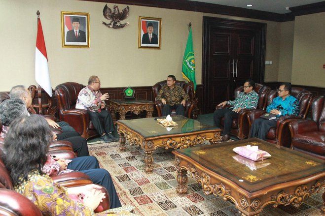 Menag Siap Fasilitasi Pendirian Sekolah Tinggi Agama Khonghucu Negeri