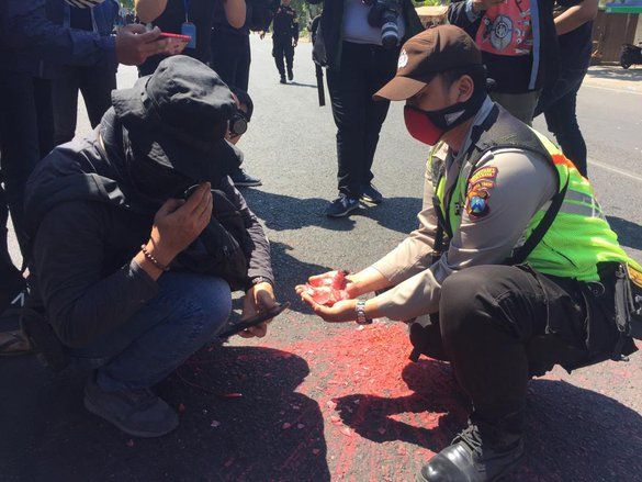 Dua Bocah Diamankan Polisi Saat Lempar Molotov dan Batu
