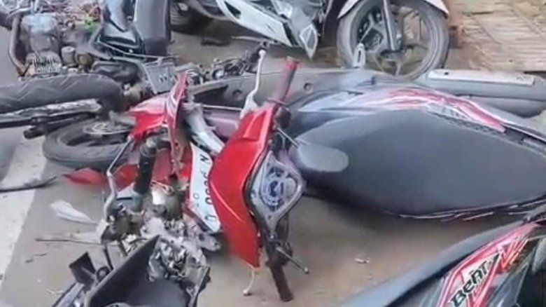 Kecelakaan Motor Beruntun di Probolinggo, Lima Orang Terluka
