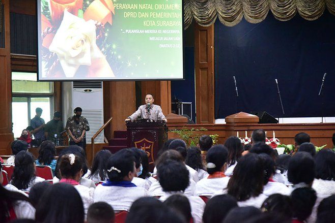 Perayaan Natal Oikumene Umat Kristiani di lingkungan DPRD dan Pemkot Surabaya