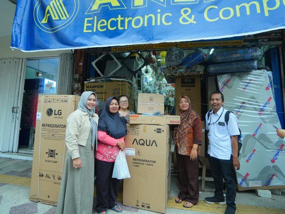 Kawal Graduasi Kemiskinan, Ning Ita Dampingi UMKM Mojokerto Manfaatkan Bansos Rp5 Juta