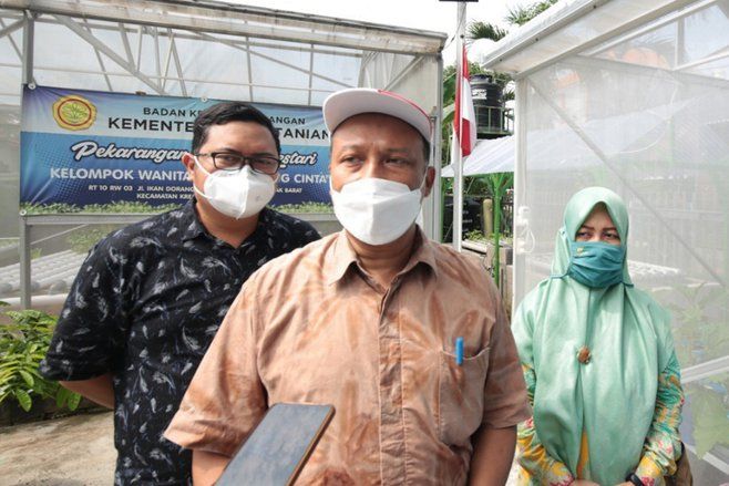 Pedagang Dilarang Masuk Area CFD Kertajaya Surabaya