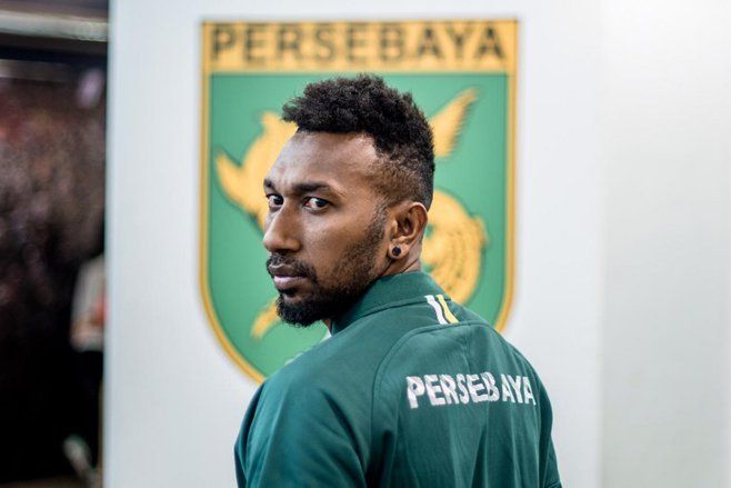 Patrich Wanggai Resmi Gabung Persebaya