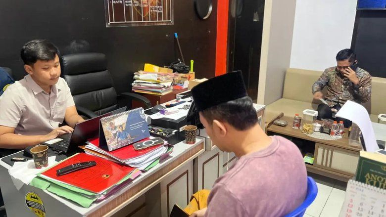 Perseteruan di Sampang Berujung Saling Lapor ke Polisi