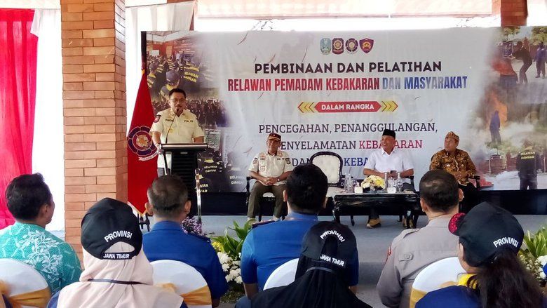 Kemarau Ekstrem Tingkatkan Risiko Kebakaran, Jatim Perkuat Relawan Damkar