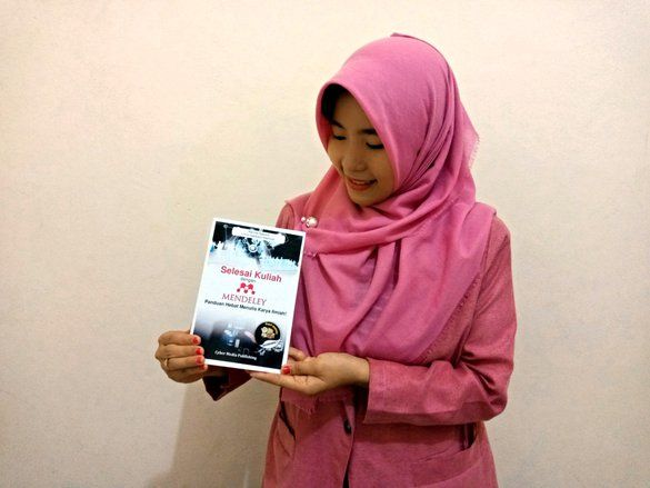 Peringati HSN 2019, Pasutri Luncurkan Buku di Lima Negara