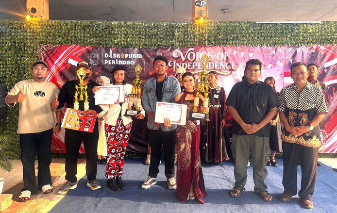 V-Vintage Voice of Independence, Nada Muda Hidupkan Kembali Pasar Kliwon