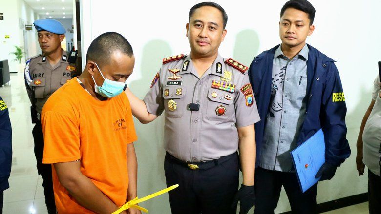 Polres Gresik Tangkap Pemeras Berkedok Debt Collector Pinjol
