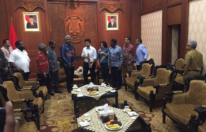 Wabup Mimika: Kami Titip Anak-anak Kami ke Pemprov Jatim