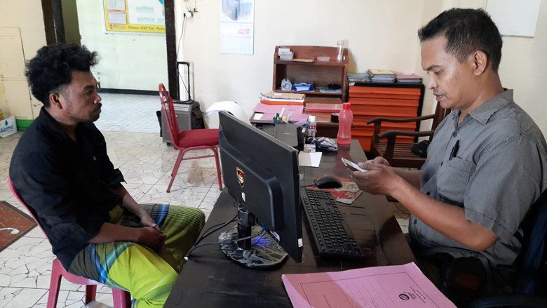 Diletakkan di Bagasi Motor Depan, Ponsel Wanita di Probolinggo Sempat Dicuri