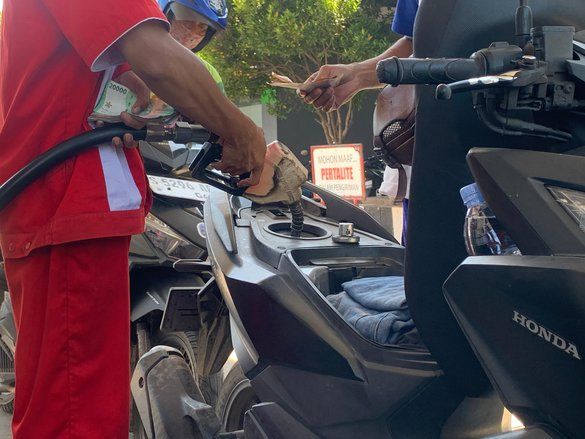 Harga Pertamax Naik, Warga Tuban Beralih ke Pertalite