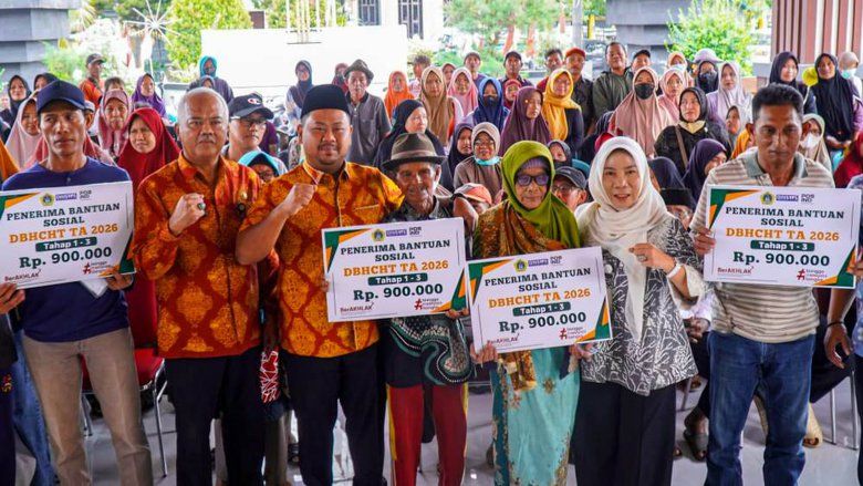 10.195 Warga Gresik Terima Bantuan, BLT Rp900 Ribu hingga Beras