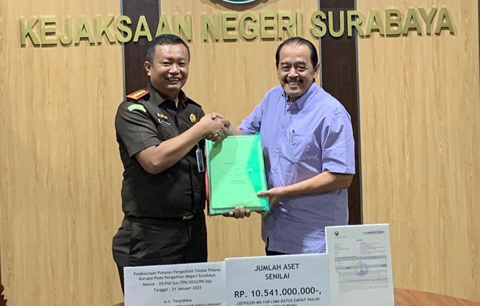 Kejari Surabaya Serahkan Aset PT PWU Peninggalan Belanda Senilai Rp 10 Miliar