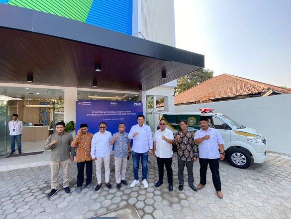 PNM Serahkan Ambulans untuk Bantu Warga Sidoarjo Akses Layanan Kesehatan
