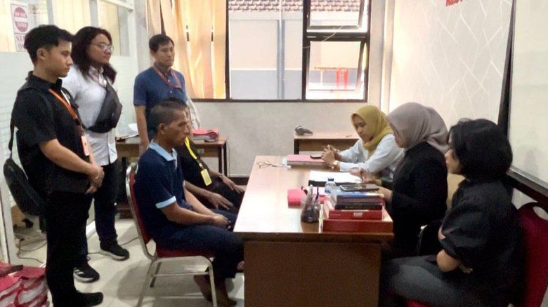 Berkas P21, Tersangka Pembunuhan Mertua Dilimpahkan ke Kejari Mojokerto