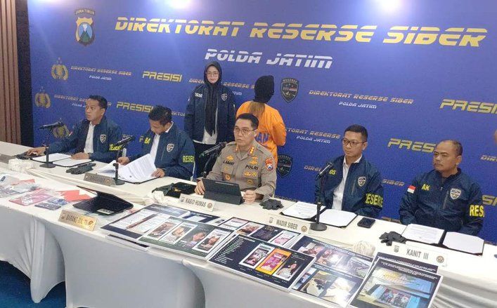 Polda Jatim Bongkar Arisan Online Fiktif, Transaksi Capai Rp71 Miliar