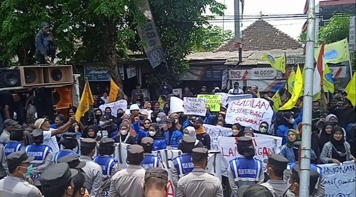 Ketua DPRD Lamongan Dukung PMII Tolak Kenaikan Harga BBM Subsidi