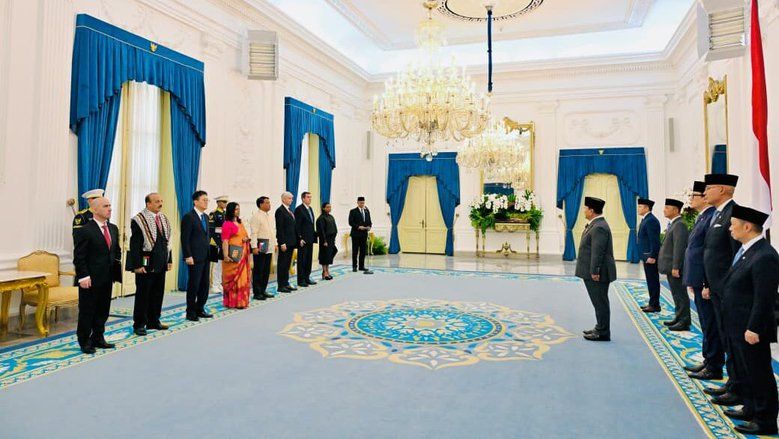 Prabowo Minta Maaf ke Dubes, Diplomasi RI Jadi Sorotan