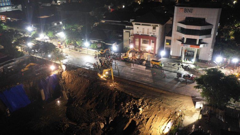 Jalan Raya Gubeng Diupayakan Segera Diaspal