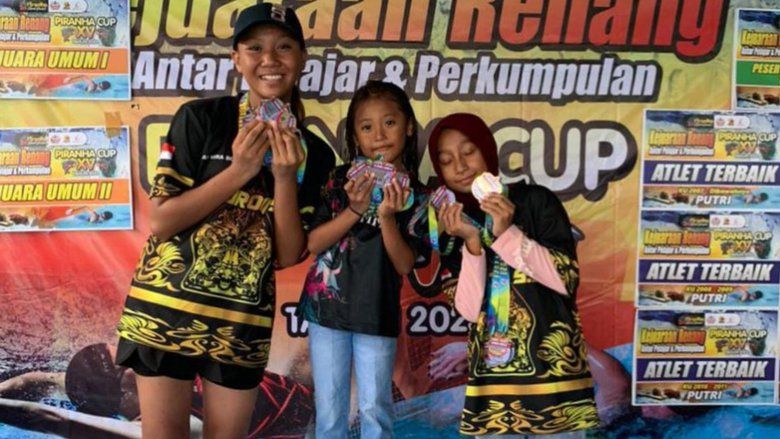 Tiga Atlet Renang Kabupaten Probolinggo Borong 10 Medali Emas