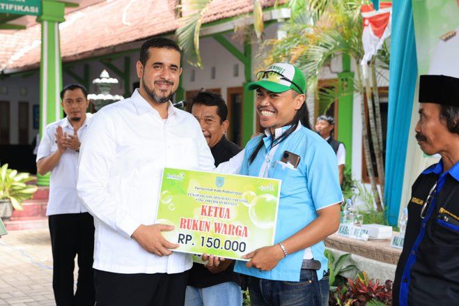 Wali Kota Probolinggo Tawarkan Rumah Dinas untuk Bulan Madu Pengantin Baru