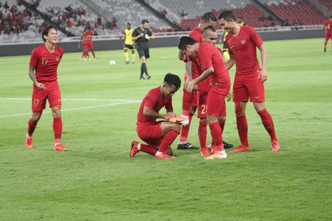 Menang Besar atas Vanuatu, Simon Mcmenemy Apresiasi Performa Timnya