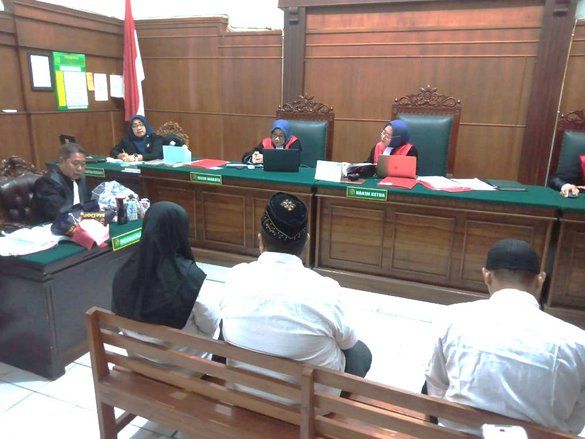 Jual Produk Kedaluwarsa, Terdakwa Ungkap Raup Untung Rp20 Juta