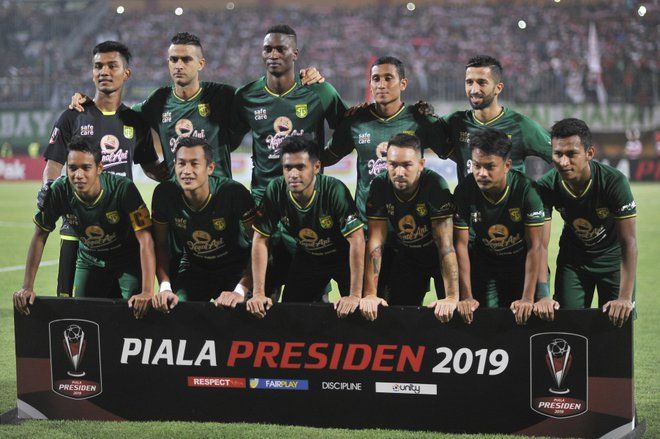 Kalahkan Madura United, Persebaya Bertemu Arema FC di Final