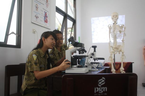 Pemerintah dan Swasta Dorong Penerapan <em>Link and Match</em> Pendidikan Vokasi 