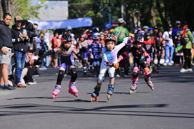 Ratusan Atlet Sepatu Roda se-Jatim Ramaikan Kejurprov di Kota Probolinggo 