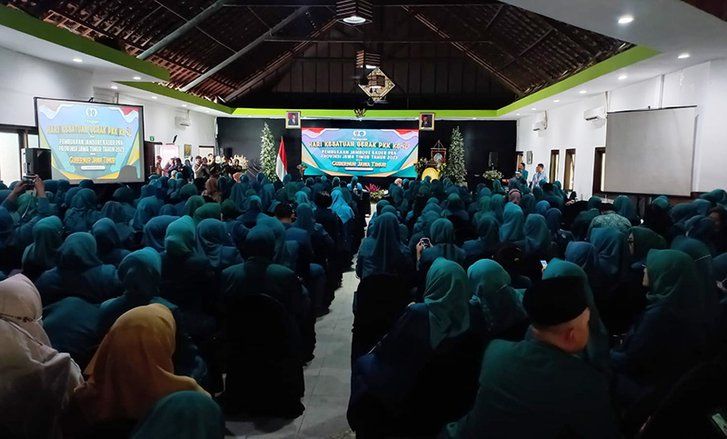 Jadi Masalah Nasional, Gubernur Khofifah Ingatkan Penanganan Stunting Anak di hadapan PKK Seluruh Jatim