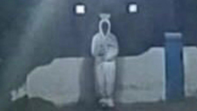 Pocong Bercelurit Gegerkan Permukiman Warga Probolinggo, Polisi Buru Pelaku