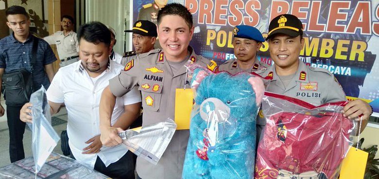 <em>Teddy Bear</em> Petunjuk Pembunuhan Pegawai PTPN XII Jember Terhadap Istrinya