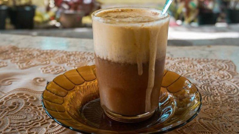 Ini Khasiat Minum Teh Telur Khas Minang