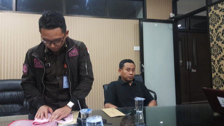 Kejagung Tahan Pejabat PDAM Surabaya