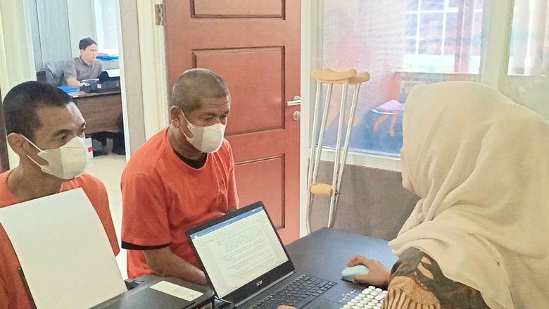 Polisi Gerebek Rumah Pengedar di Gresik, Temukan Sabu Segini