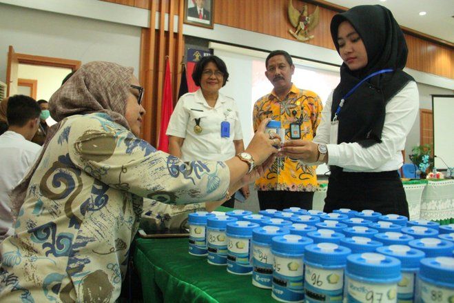 Sebanyak 97 CASN Kanwil Kemenkumham Jatim Jalani Tes Urine