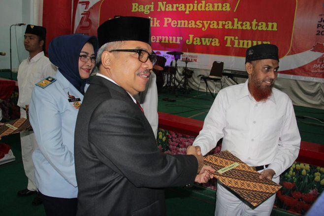 Kemenkumham Jatim Bagikan Remisi 9.275 WBP
