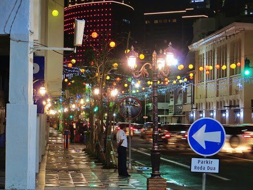 Cegah Kerumunan Massa, Jalan Tunjungan dan Darmo Ditutup Terbatas