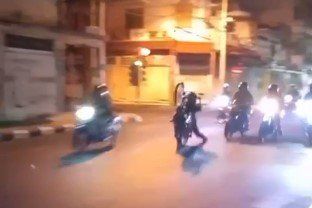 Viral, Aksi Balapan Liar Saat Jumping dan Pebalap Jatuh di Jalan Kota Mojokerto