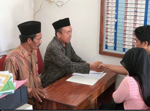 Haru, Napi Saksikan Putrinya Menikah di Lapas Lamongan dengan Wali Nikah Penghulu