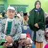 Sembuh Dari Penyakitnya, Jemaah Haji Lamongan Hibahkan Kursi Roda ke Pengurus Masjidilharam