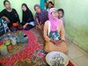 Menabung 10 Tahun, Nenek Penjual Kacang Bisa Pergi Haji