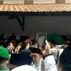 Sejumlah Tokoh Nasional Hadir dalam Pemakaman Gus Sholah