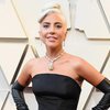 Ini Kalung Lady Gaga Senilai Rp420 Miliar di Oscar